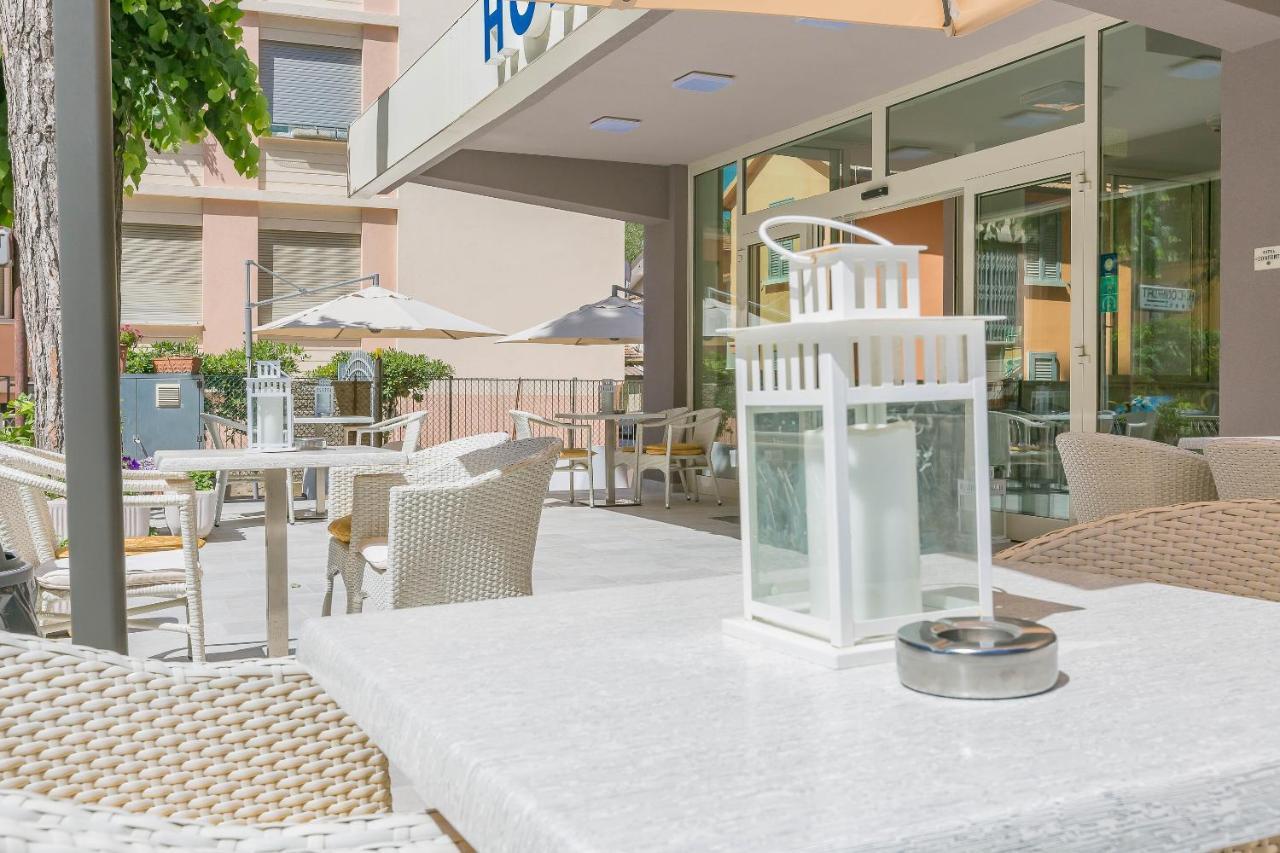 Hotel Confort ريميني المظهر الخارجي الصورة